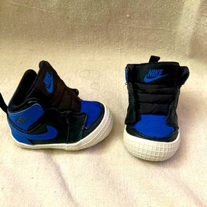 Nike Jordan AJ 1 Crib Bootie sz 2c
